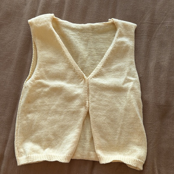 V-Neck Knitted top 💸 - Picture 3 of 5